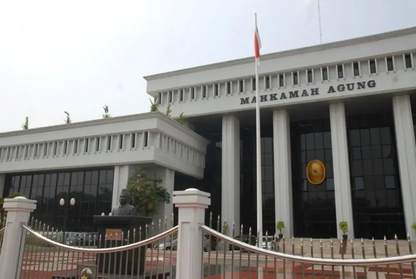 MA Perintahkan KPU Cabut Batas Minimal Usia 30 Tahun Untuk Calon Kepada Daerah