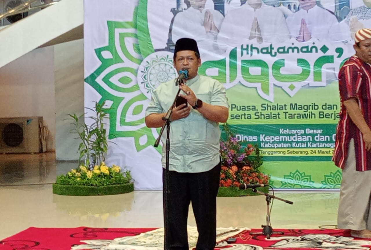 Sambutan Kepala Dispora Kukar, Aji Ali Husni pada kegiatan gerakan etam mengaji(Adv/ruteberita).