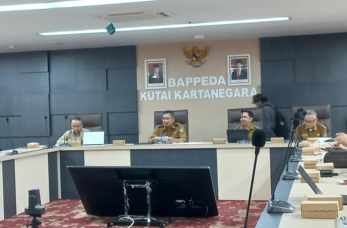 Musrenbang tematik bertempat di Gedung Bappeda Kutai Kartanegara (Adv/ruteberita).